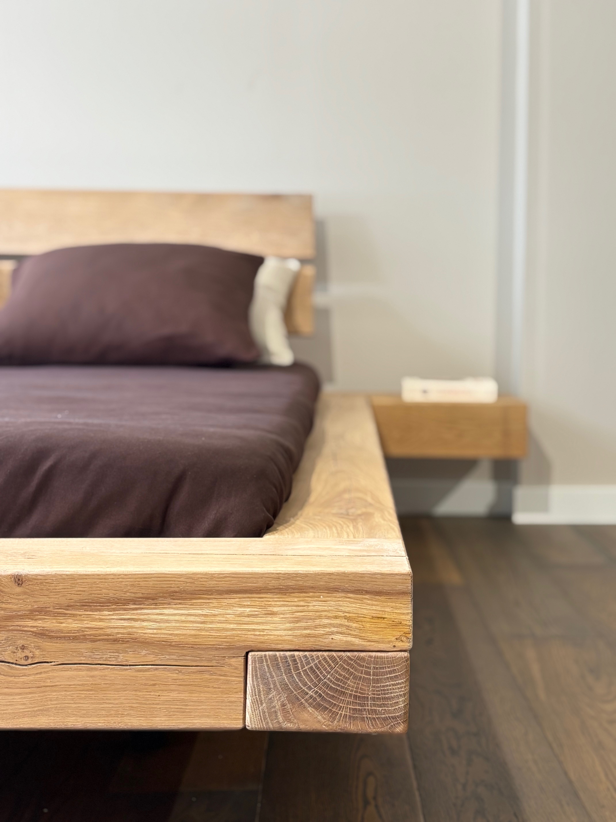 Balken bed detail
