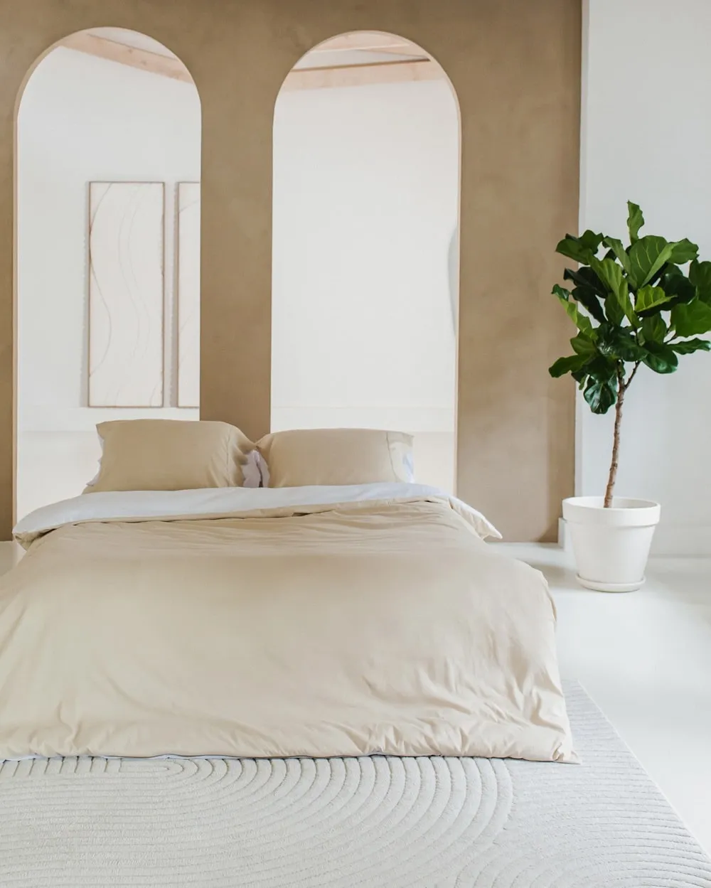 Néarr showroom met rustig, natuurlijk interieur